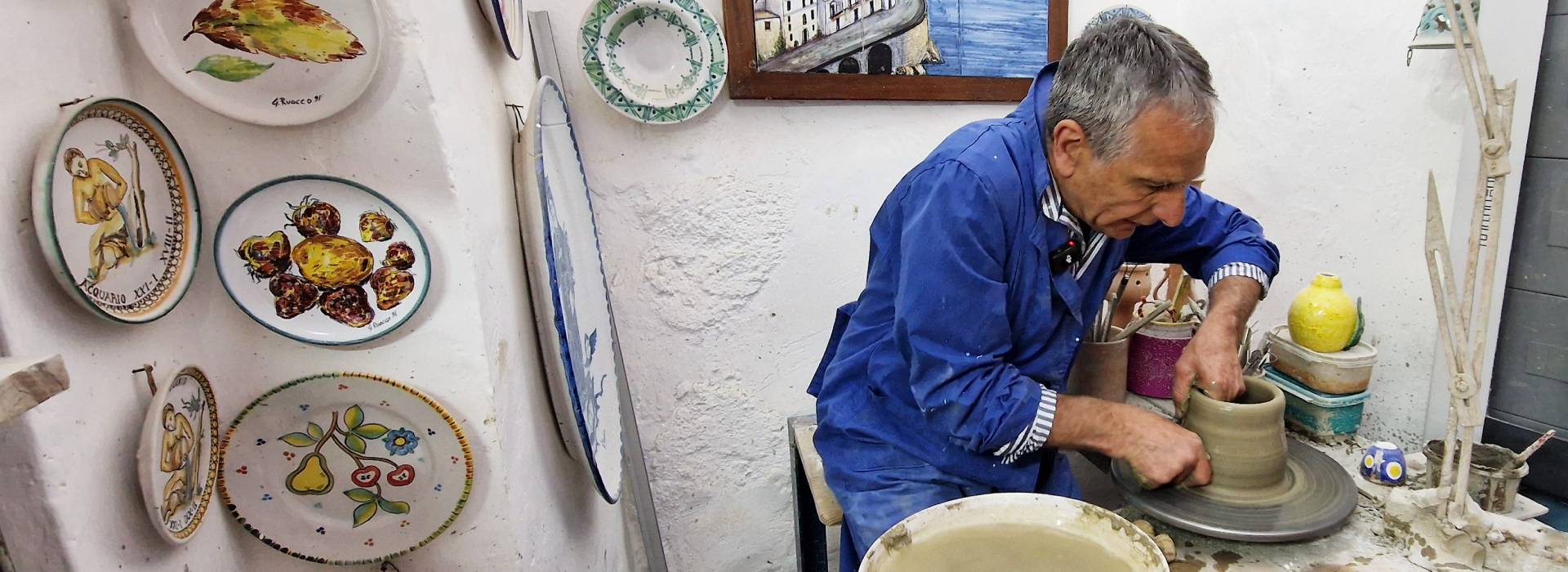 Vittorio Ruocco making a clay vase